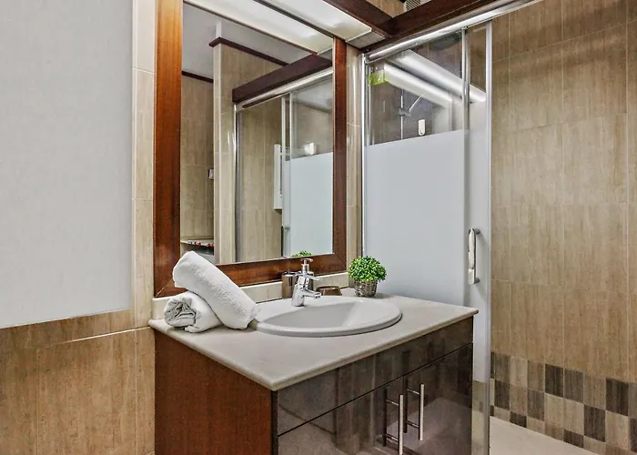 Incredible Sunset Apartment, Huge Terrace, Parking, Air C * アデヘ