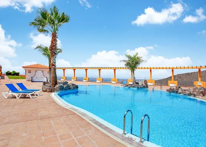 Incredible Sunset Apartment, Huge Terrace, Parking, Air C *