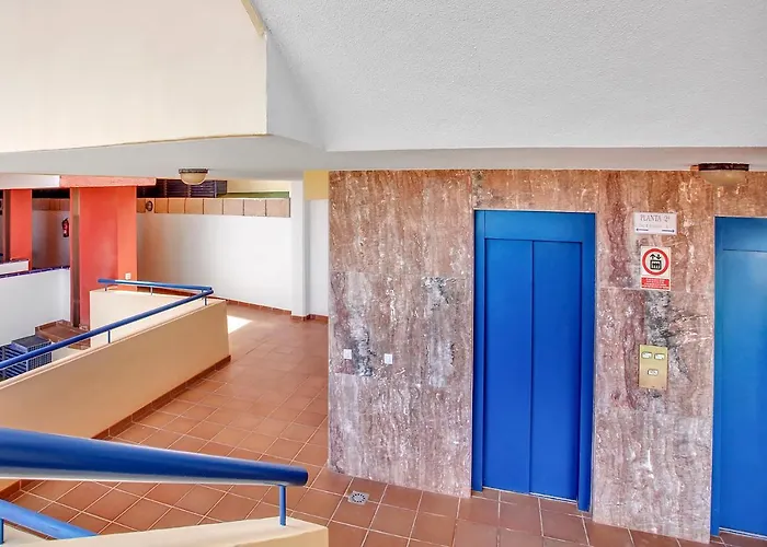 Incredible Sunset Apartment, Huge Terrace, Parking, Air C * アデヘ